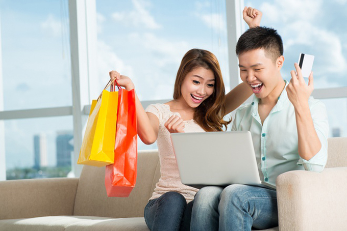 Thẻ tín dụng giúp bạn linh hoạt trong chi tiêu và nhận nhiều ưu đãi hấp dẫn