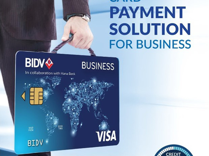 Thẻ tín dụng doanh nghiệp thường yêu cầu các điều kiện với mục đích chứng minh tình hình kinh doanh tốt, đảm bảo khả năng thanh toán